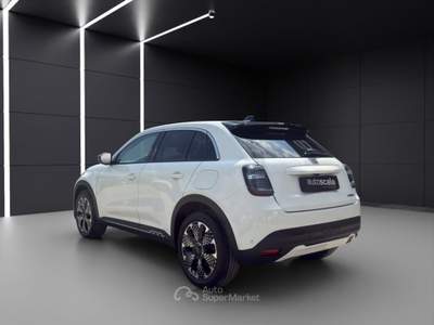 Fiat 600 Hybrid 100 CV DCT MHEV La Prima Bianco usata Napoli