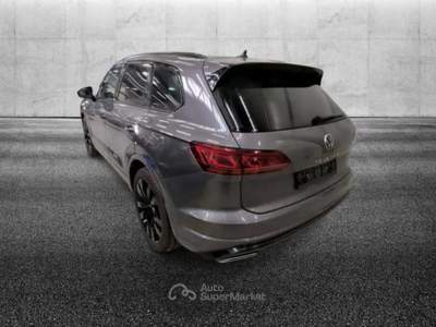 Volkswagen Touareg 3.0 V6 TDI 286 CV SCR R-Line Grigio usata Pieve di Cento