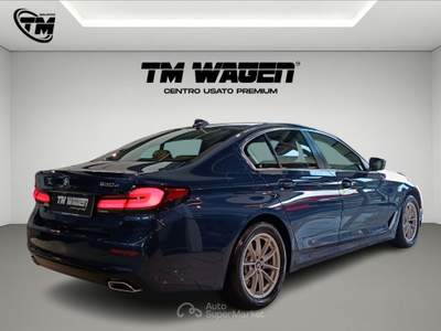 BMW Serie 5 530e  - 530e xdrive business Blu/Azzurro usata Firenze