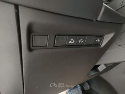Jeep Compass 1.2 Turbo 48V e-Hybrid First Edition Bianco usata Barletta