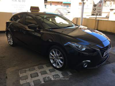 Mazda 3 Mazda 3 1.5. Diesel Exceed Nero usata Torino