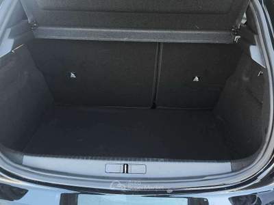 Peugeot 208 2ª serie PureTech 75 Stop&Start 5 porte Style Nero usata Perugia