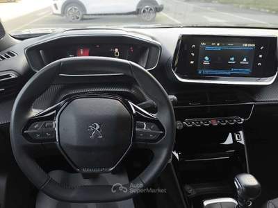 Peugeot 2008 2ª serie PureTech 100 S&S Allure Grigio usata Perugia