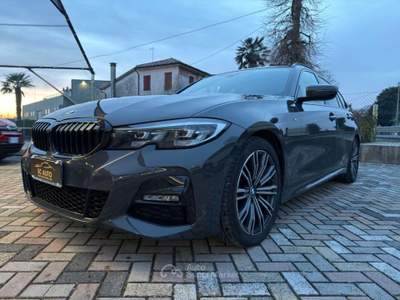 BMW Serie 3 320d d 48V Touring Msport Grigio usata Zero Branco