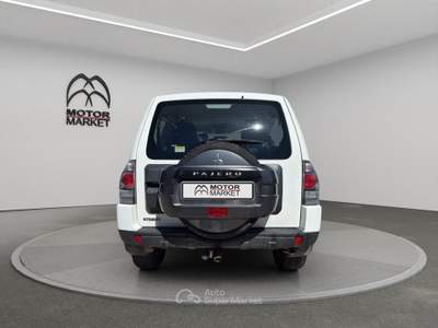 Mitsubishi Pajero 3.2 100th Auto Bianco usata Roma
