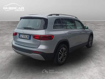 Mercedes-Benz Classe GLB 180 D Advanced 8G-DCT Argento usata Lucca
