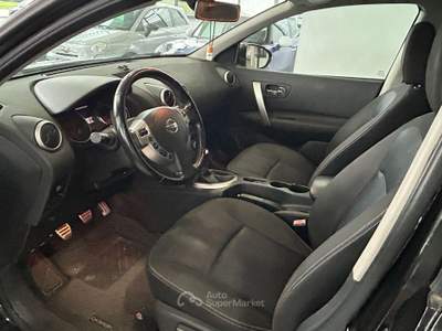 Nissan Qashqai Qashqai 1.6 GANCIO TRAINO Nero usata Cernusco sul Naviglio