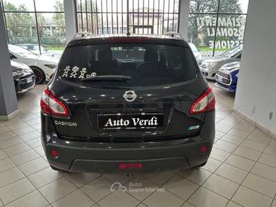 Nissan Qashqai Qashqai 1.6 GANCIO TRAINO Nero usata Cernusco sul Naviglio