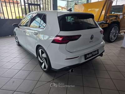 Volkswagen Golf Golf VIII 2020 2.0 tsi 245cv dsg Bianco usata Cernusco sul Naviglio