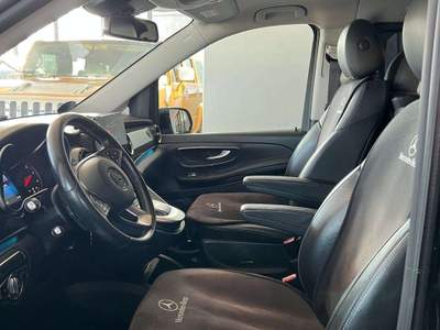Mercedes-Benz Classe V Classe V - 250 d Premium auto Extralong Nero usata Cernusco sul Naviglio