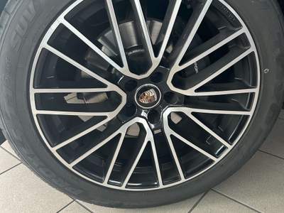 Porsche Macan Macan 2.0 245cv pdk Nero usata Cernusco sul Naviglio
