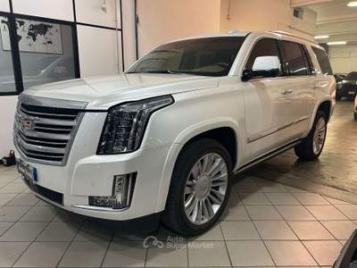 Cadillac Escalade Escalade IV 2015 6.2 V8 Platinum auto Bianco usata Cernusco sul Naviglio