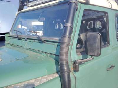 Land Rover Defender Defender 110 2.5 td5 SE Hard Top usata Massarosa