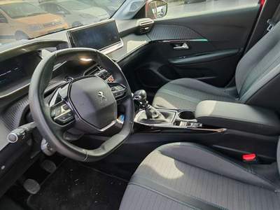 Peugeot 208 208 1.2 puretech Allure s usata Massarosa