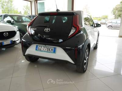 Toyota Aygo 1.0 VVT-i 72 CV 5 porte Trend.KM 0 Bianco usata San Vito dei Normanni