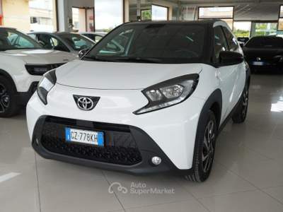 Toyota Aygo 1.0 VVT-i 72 CV 5 porte Trend.KM 0 Bianco usata San Vito dei Normanni
