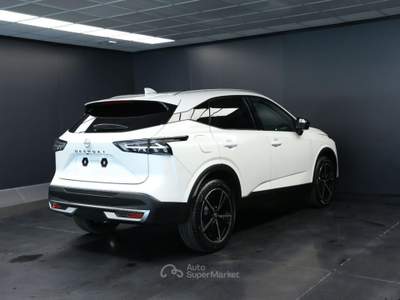 Nissan Qashqai MHEV 158CV Xtronic Tekna TETTO PANORAMICO Bianco usata Arsiè
