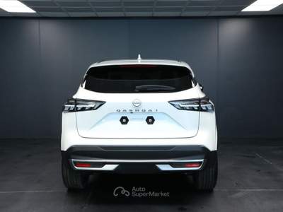 Nissan Qashqai MHEV 158CV Xtronic Tekna TETTO PANORAMICO Bianco usata Arsiè