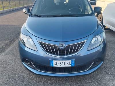 Lancia Ypsilon LANCIA YPSILON 1.0 FIRE FLY HYBRID Blu/Azzurro usata Azzano Decimo