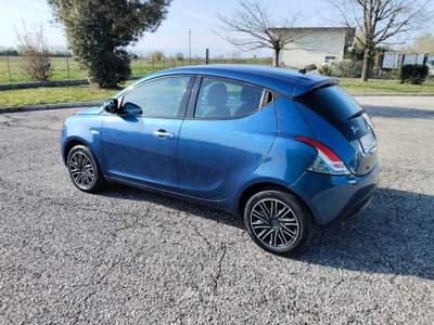 Lancia Ypsilon LANCIA YPSILON 1.0 FIRE FLY HYBRID Blu/Azzurro usata Azzano Decimo