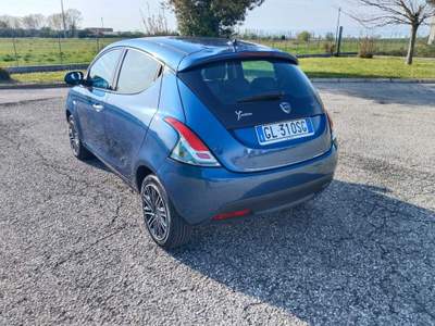 Lancia Ypsilon LANCIA YPSILON 1.0 FIRE FLY HYBRID Blu/Azzurro usata Azzano Decimo