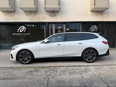 BMW Serie 5 520d d 48V Msport 7 ANNI GARANZIA RATA 799 € Bianco usata Rubano