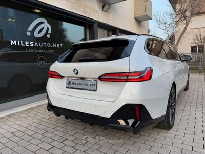BMW Serie 5 520d d 48V Msport 7 ANNI GARANZIA RATA 799 € Bianco usata Rubano