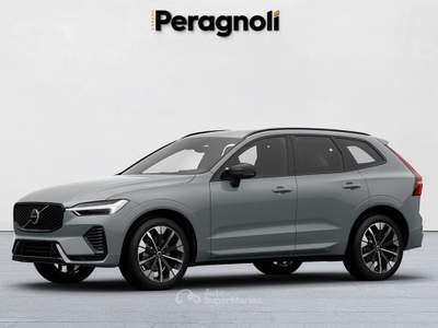 Volvo XC60 T6 Plug-in hybrid AWD automatico Plus Dark Grigio usata Firenze