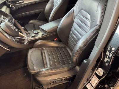 Alfa Romeo Stelvio 2.2 Turbodiesel 210 CV AT8 Q4 Super Pack Veloce Nero usata Castello di Godego