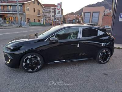 Renault Clio Full Hybrid E-Tech 160 CV 5 porte Techno Nero usata CASELETTE