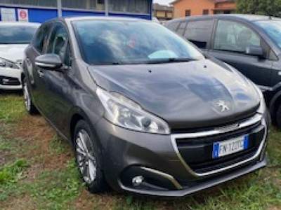 Peugeot 208 1° serie PureTech 82 5p. GPL Active Grigio usata Bibbiano