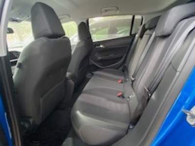 Peugeot 308 PureTech Turbo 130 S&amp;S Active Blu/Azzurro usata Bibbiano