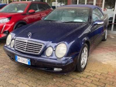 Mercedes-Benz CLK cat Cabriolet Avantgarde Blu/Azzurro usata Bibbiano