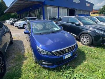 Peugeot 308 BlueHDi 130 S&amp;S Active Blu/Azzurro usata Bibbiano