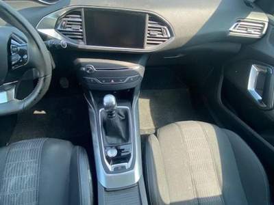 Peugeot 308 BlueHDi 130 S&amp;S Active Blu/Azzurro usata Bibbiano