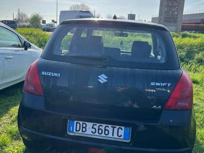 Suzuki Swift Swift 5p 1.3 16v GL 4x4 Nero usata Bibbiano