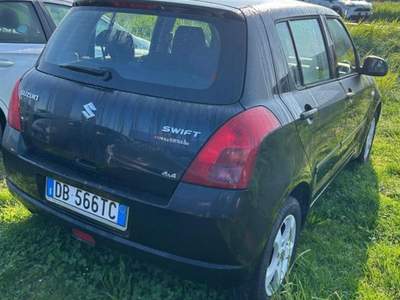 Suzuki Swift Swift 5p 1.3 16v GL 4x4 Nero usata Bibbiano