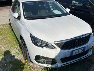 Peugeot 308 308 5p 1.5 bluehdi Active s&amp;s 130cv Bianco usata Bibbiano