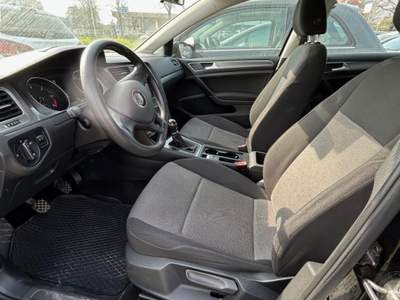 Volkswagen Golf Golf 5p 1.6 tdi Trendline 90cv usata Bibbiano