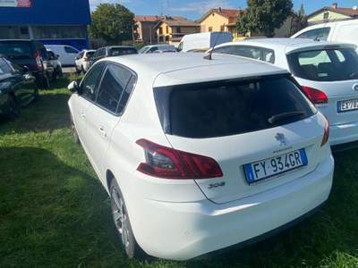 Peugeot 308 BlueHDi 130 S&amp;S Allure Bianco usata Bibbiano