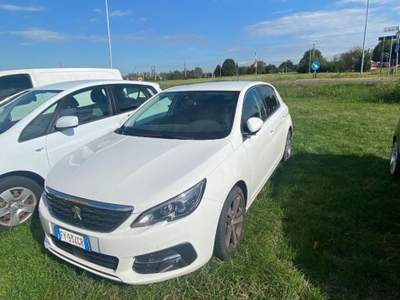 Peugeot 308 BlueHDi 130 S&amp;S Allure Bianco usata Bibbiano