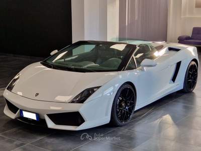 Lamborghini Gallardo LP560-4 Spyder Bianco usata Città di Castello