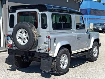 Land Rover Defender SE Argento usata Città di Castello