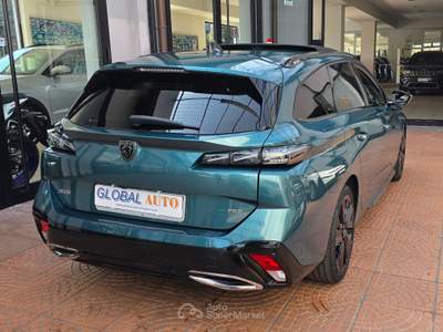 Peugeot 308 Plug-in Hybrid 225 e-EAT8 SW GT Oro usata Seregno