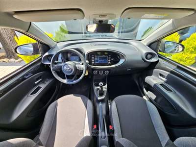 Toyota Aygo X 1.0 Active 72cv Adatta a Neopatentati Tua da €168 al mese!! Nero usata Roma