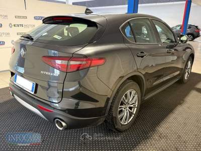 Alfa Romeo Stelvio 2.2 Turbodiesel 190 CV AT8 Q4 Business - Nero usata Este