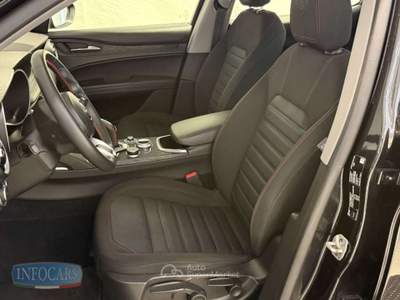 Alfa Romeo Stelvio 2.2 Turbodiesel 190 CV AT8 Q4 Business - Nero usata Este