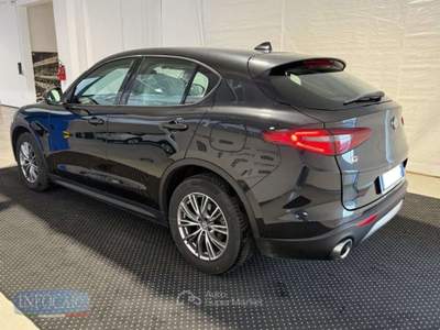 Alfa Romeo Stelvio 2.2 Turbodiesel 190 CV AT8 Q4 Business - Nero usata Este