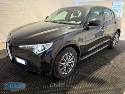 Alfa Romeo Stelvio 2.2 Turbodiesel 190 CV AT8 Q4 Business - Nero usata Este