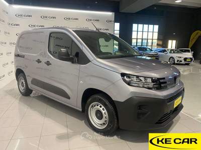 Peugeot Partner Partner BlueHDi 100 S&S PC Furgone Argento usata Mirano